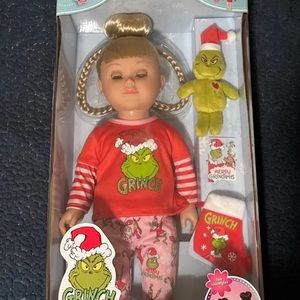 My life as a grinch doll